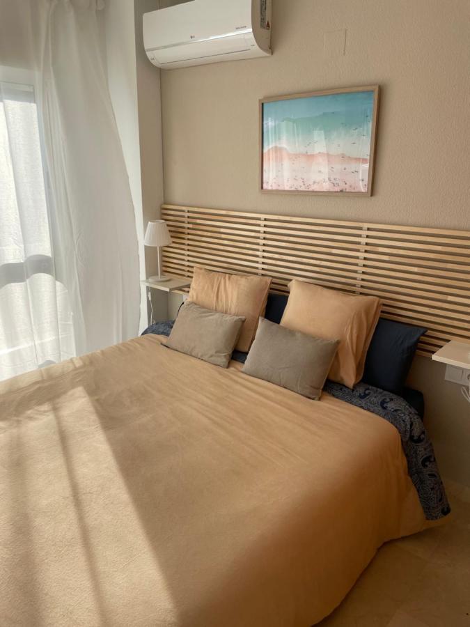 Bright Sunny Albir Beach Apartment 알비르 외부 사진