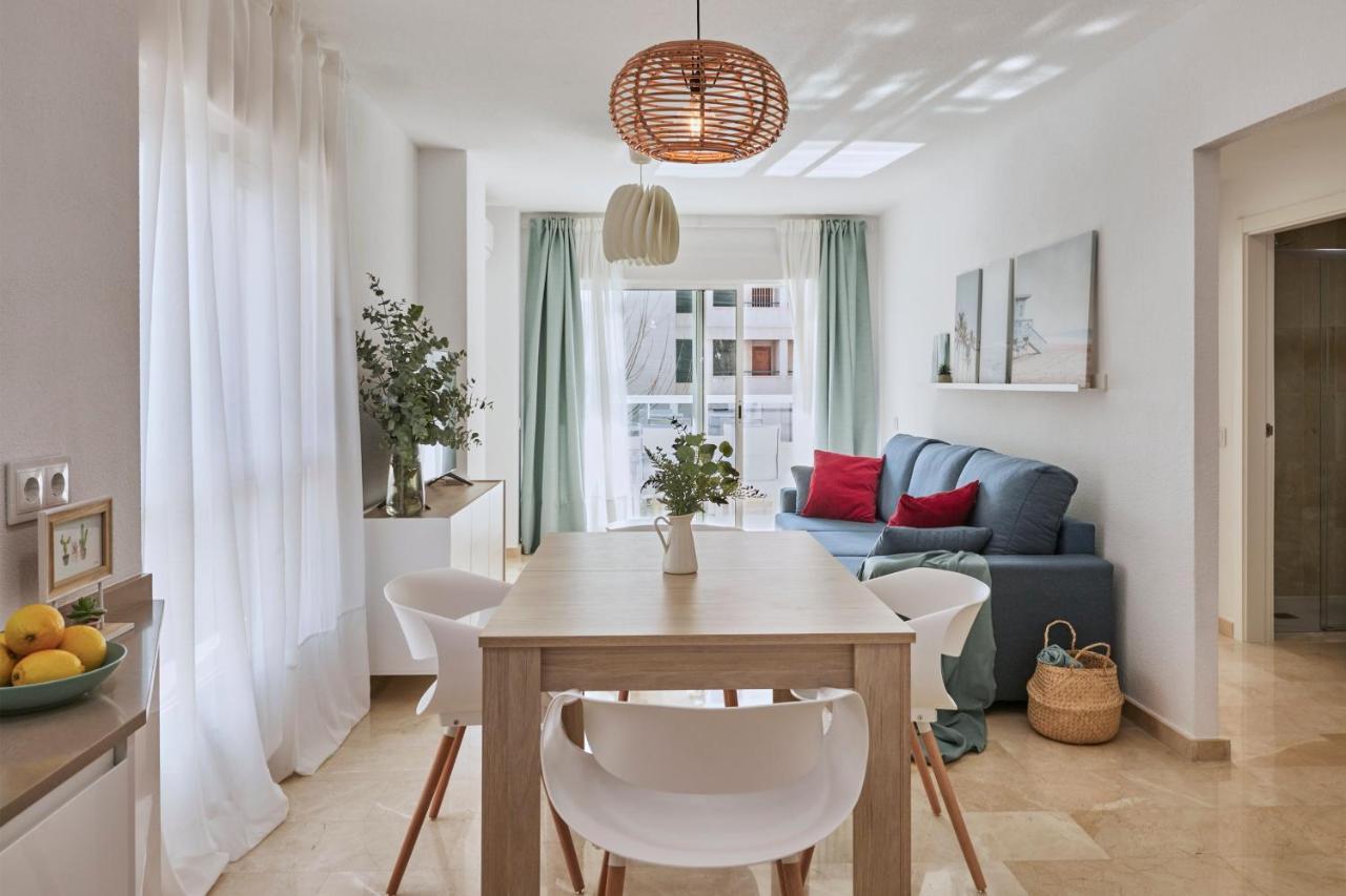 Bright Sunny Albir Beach Apartment 알비르 외부 사진