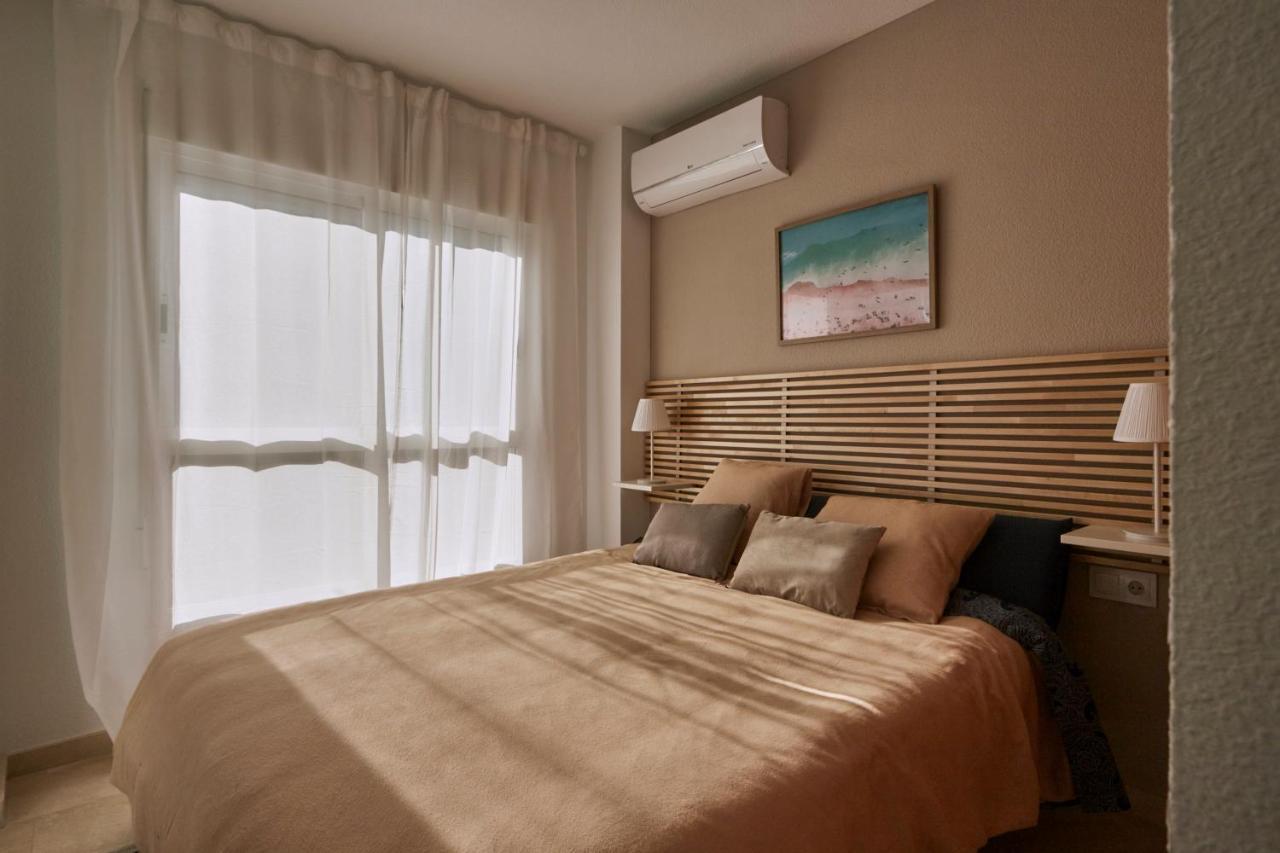 Bright Sunny Albir Beach Apartment 알비르 외부 사진